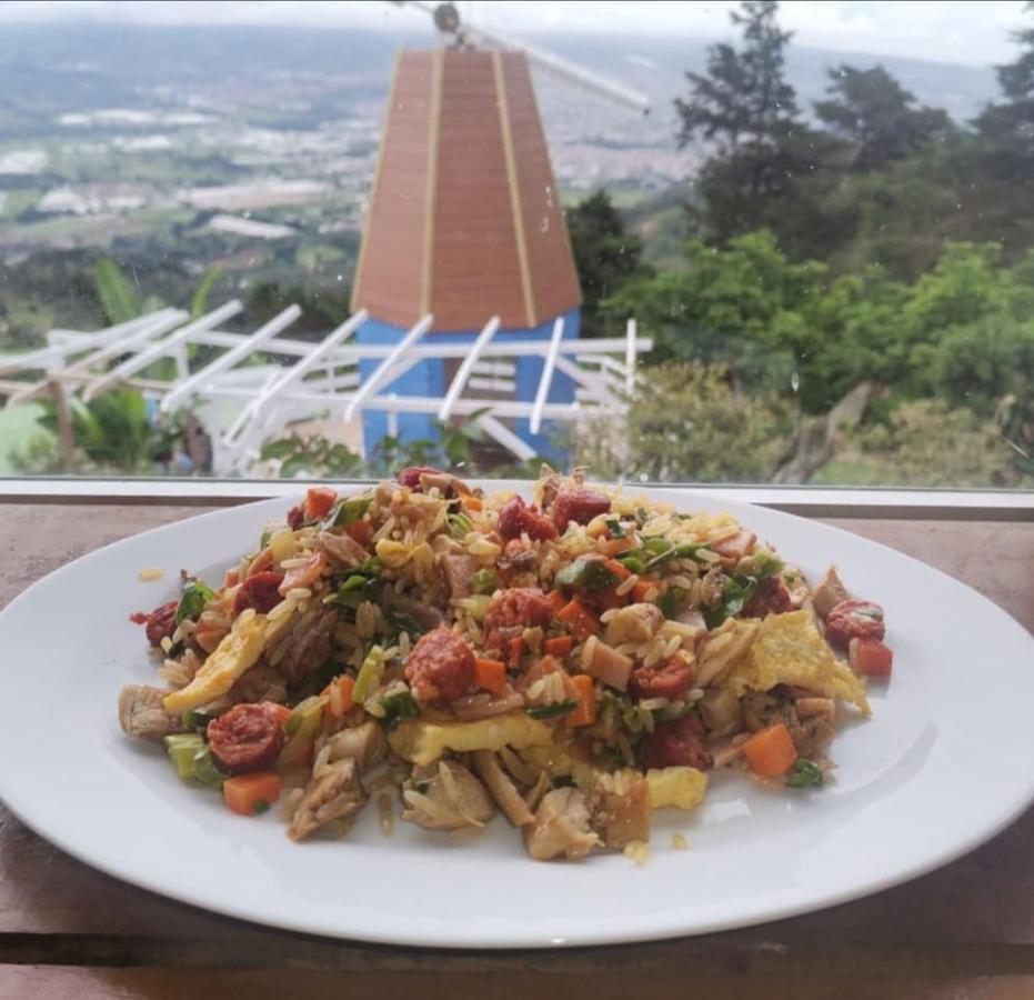 Hotel Vistas Del Cielo Cartago Exterior photo